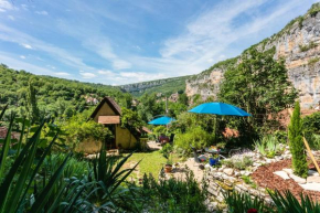 Gîtes Un Jardin dans la Falaise